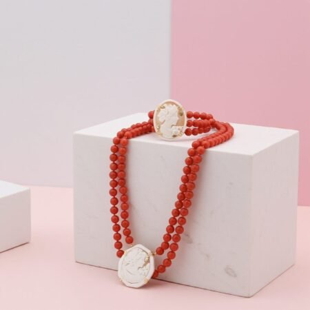 Majorca Pearls Necklace with Cameo and Bracelet with Cameo handmade in Italy, gift for her, bridal necklace, wedding, camée, custom, mother's gift, genuine italian cameo.